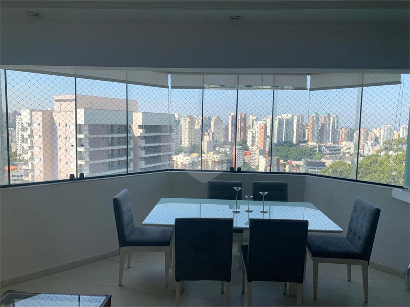 Apartamento à venda com 3 quartos, sendo 1 suíte,  em Vila Andrade, São Paulo, SP