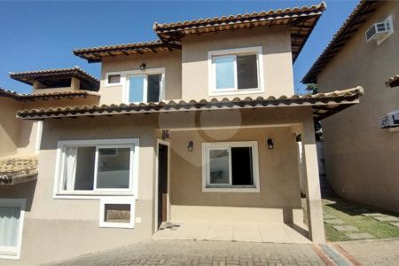 Casa à venda com 3 quartos, sendo 2 suítes, em Rasa, Armação dos Búzios, RJ