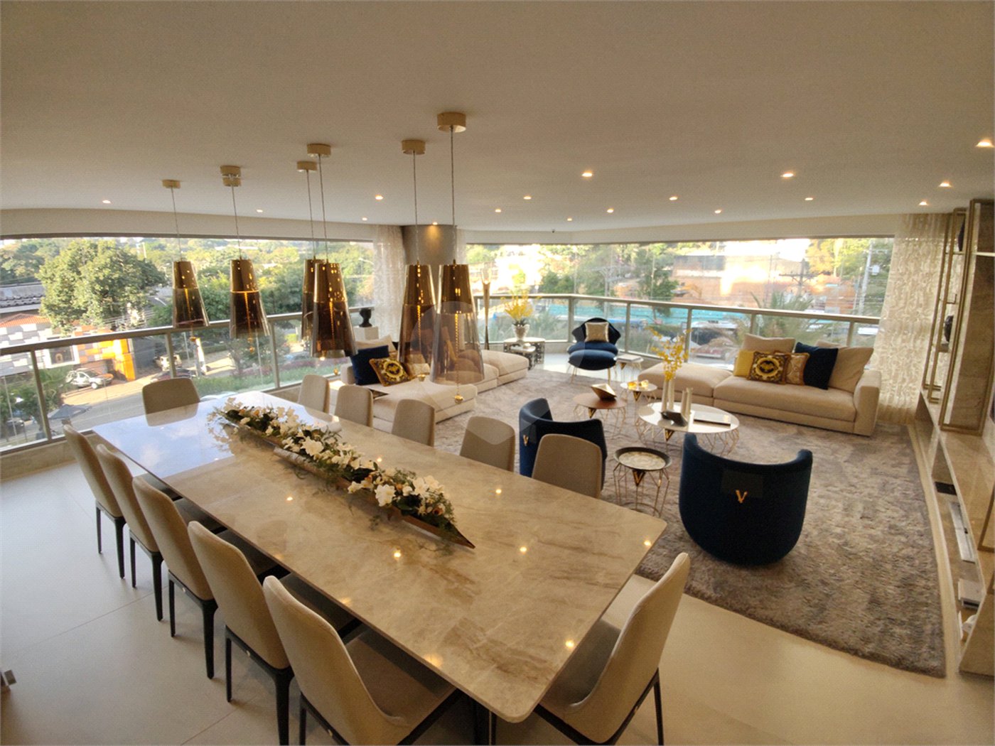 Apartamento à venda com 4 suítes em Moema, São Paulo, SP