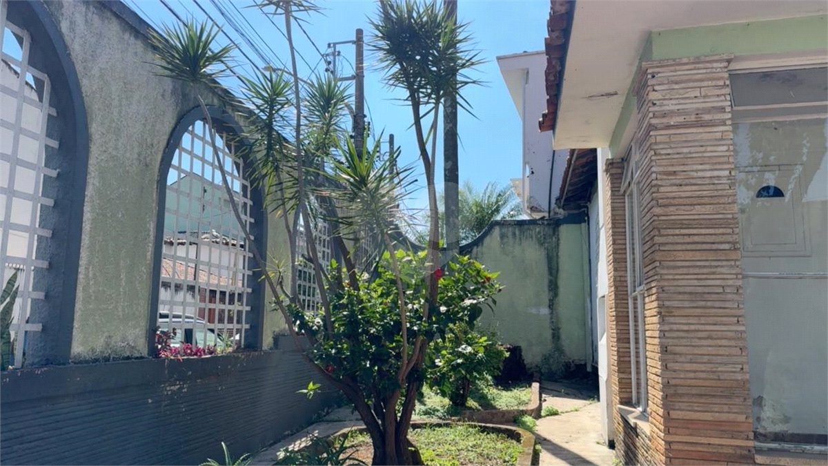 Casa Térrea à venda com 4 quartos, sendo 1 suíte, em Água Fria, São Paulo, SP