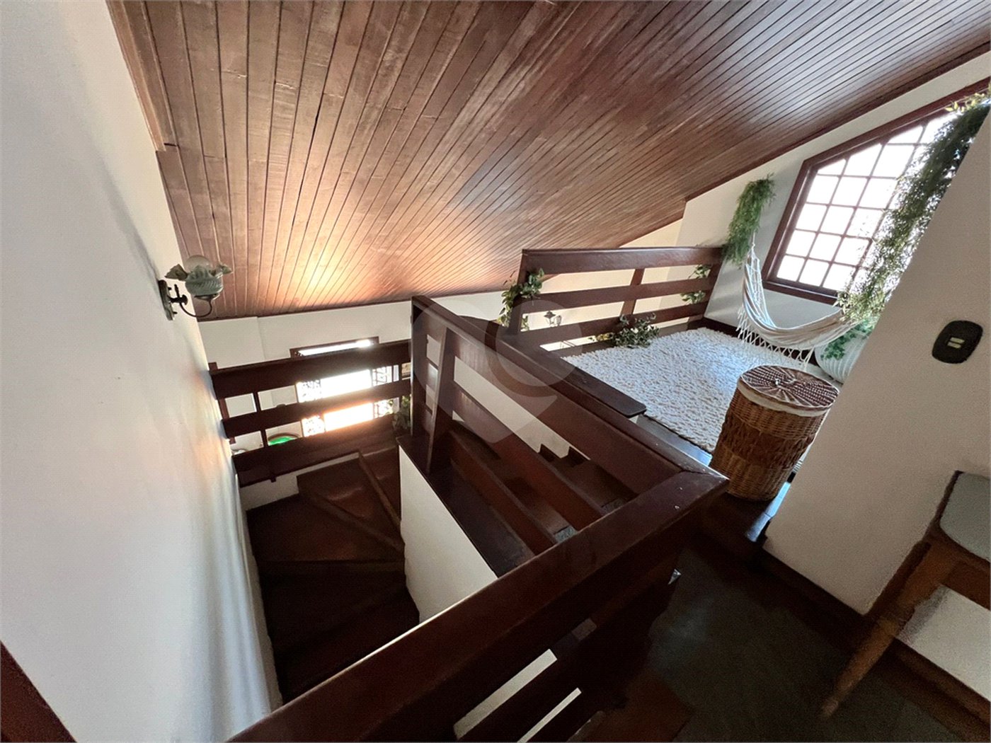 Casa à venda com 4 quartos, sendo 3 suítes, em Chácara Monte Alegre, São Paulo, SP