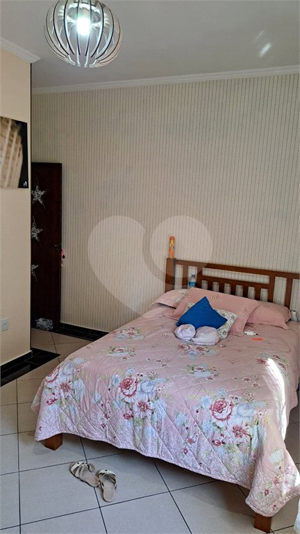 Casa à venda com 3 quartos, sendo 1 suíte,  em Jardim Universo, Mogi das Cruzes, SP