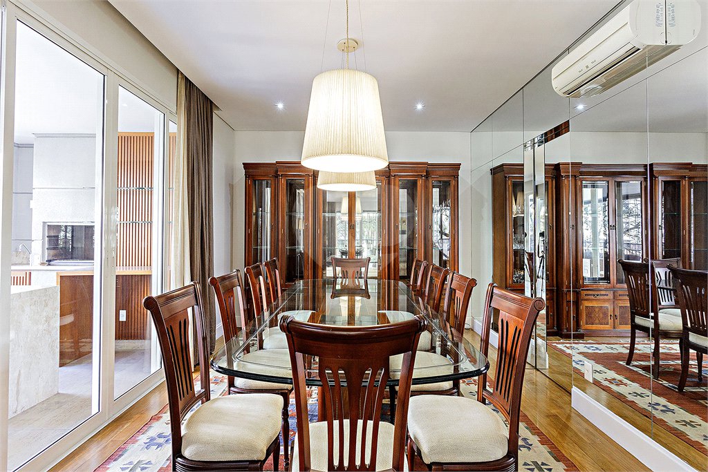 Apartamento à venda com 4 suítes em Paraíso, São Paulo, SP