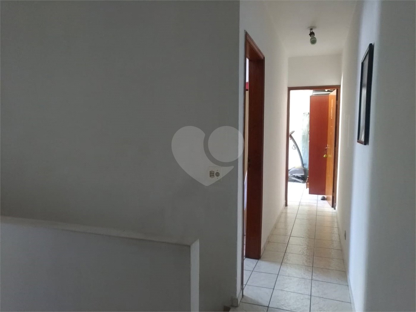 Sobrado à venda com 3 quartos, sendo 1 suíte, em Tremembé, São Paulo, SP