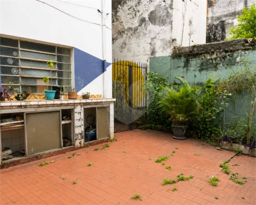 Casa à venda com 2 quartos em Vila Mariana, São Paulo, SP