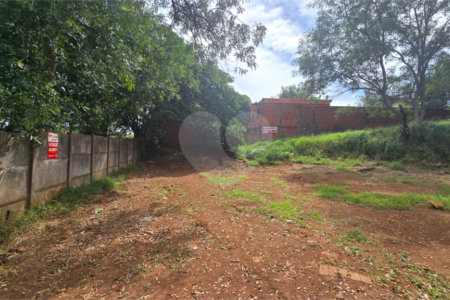 Terreno à venda no Centro, Ibitinga, SP