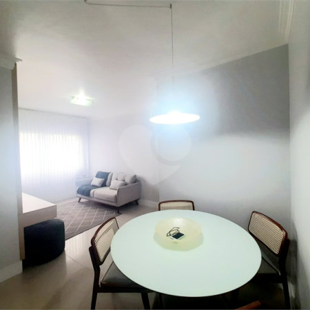 Apartamento à venda com 3 quartos em Moema, São Paulo, SP