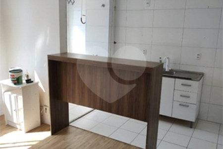 Apartamento à venda com 2 quartos em Cambuci, São Paulo, SP