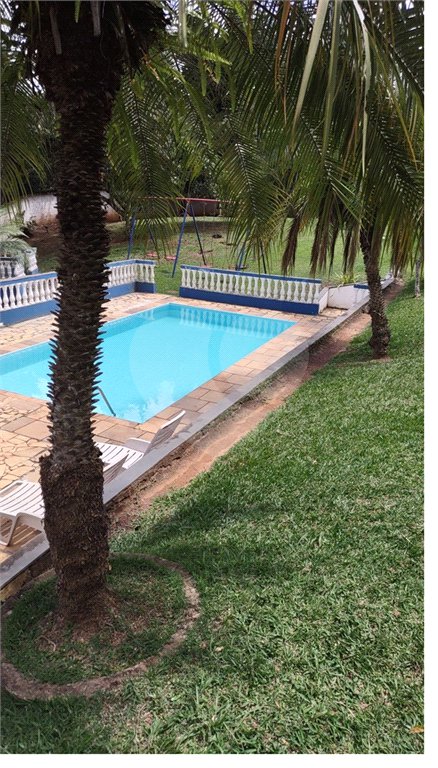 Chácara à venda com 4 quartos, sendo 2 suítes, em Invernada, Mairiporã, SP