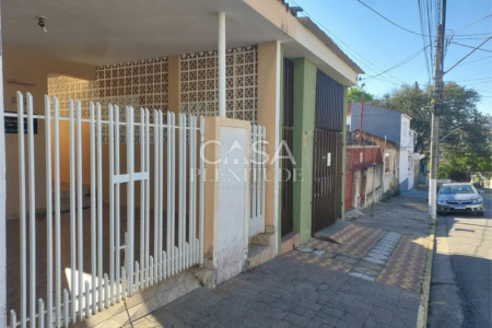 Casa Térrea à venda com 3 quartos em Vila Augusta, Sorocaba, SP