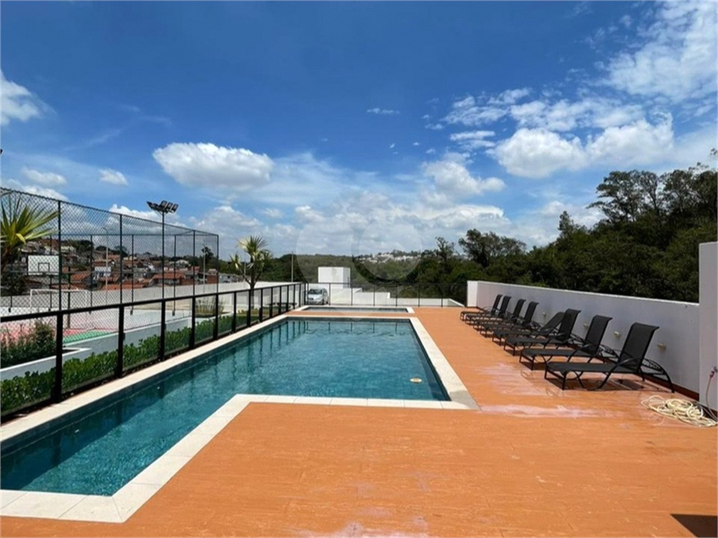 Apartamento à venda com 2 quartos em Vila Domingues, Votorantim, SP