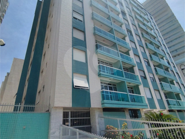 Apartamento à venda com 2 quartos, sendo 1 suíte,  em Campo Aviação, Praia Grande, SP