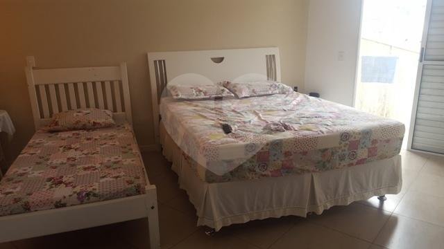 Sobrado à venda com 5 quartos, sendo 1 suíte, em Jardim Virginia Bianca, São Paulo, SP