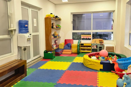 Apartamento à venda com 3 quartos, sendo 2 suítes, em Pinheiros, São Paulo, SP