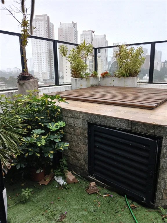 Cobertura à venda ou para alugar com 2 suítes em Jardim Monte Kemel, São Paulo, SP