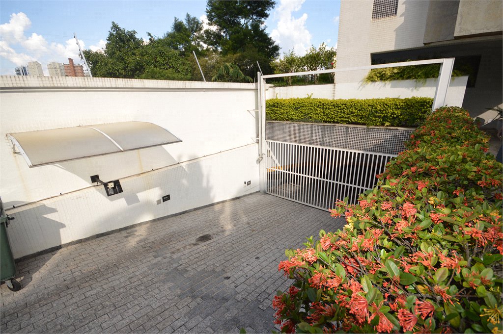 Apartamento à venda com 4 quartos, sendo 2 suítes, em Morumbi, São Paulo, SP