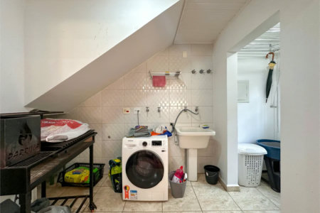 Casa à venda com 3 quartos, sendo 1 suíte, no condomínio Barão do Triunfo, São Paulo - SP