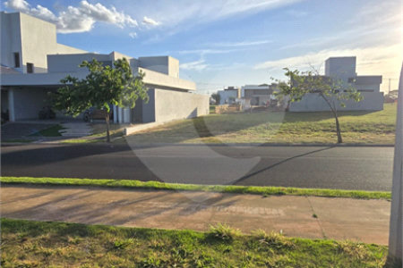 LOTE NO VILAGE DAHMA IV ARARAQUARA