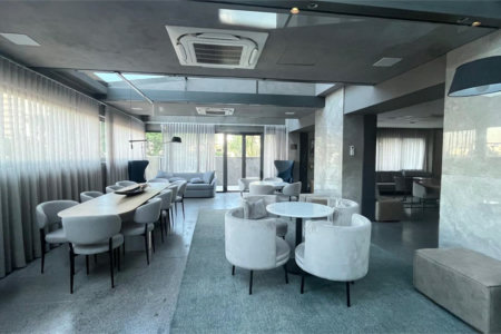 Apartamento à venda com 4 quartos, sendo 2 suítes,  em Pinheiros, São Paulo, SP