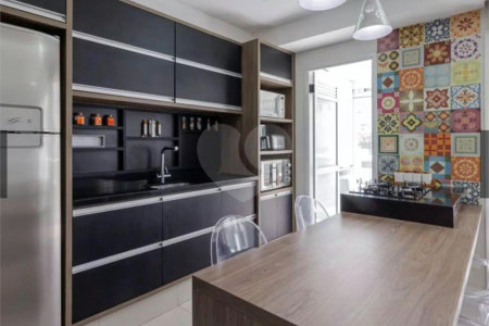Apartamento à venda com 2 quartos, sendo 1 suíte,  em Vila Andrade, São Paulo, SP