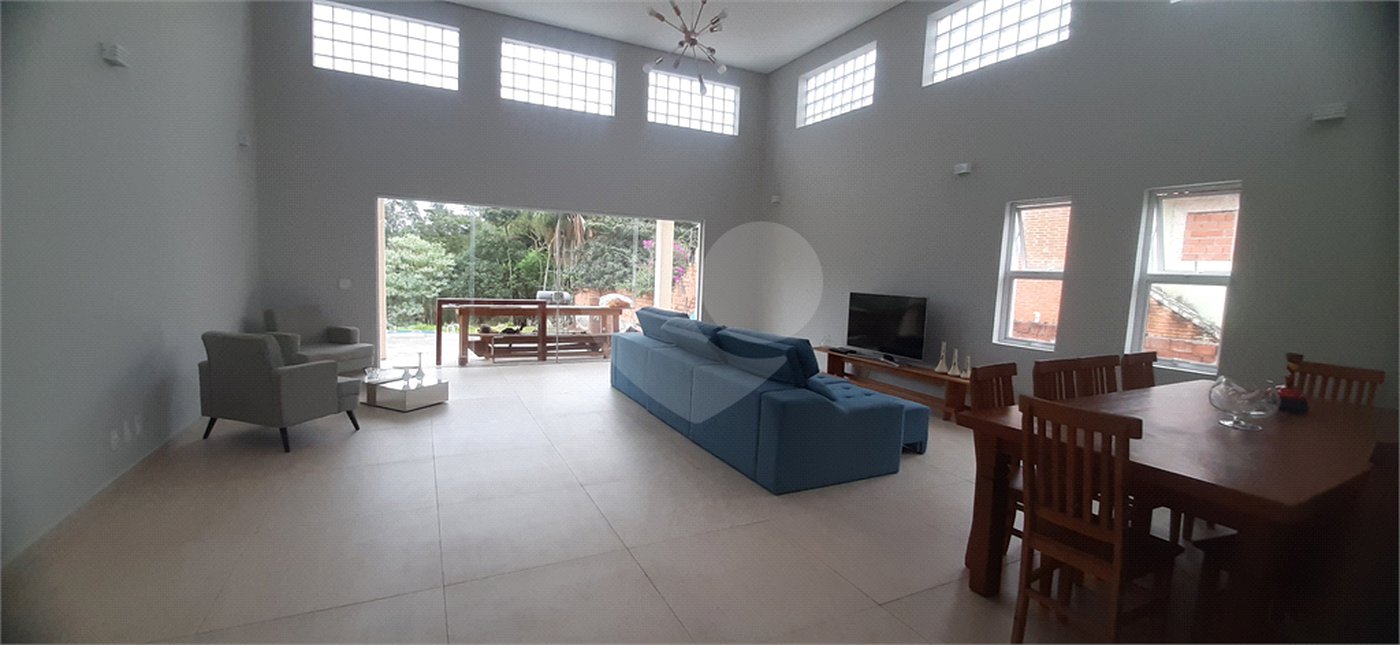 Casa à venda com 3 suítes no condomínio Alpes de Mairiporã, Mairiporã - SP