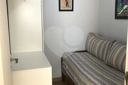 Apartamento à venda com 3 quartos, sendo 1 suíte,  em Jardim Ampliação, São Paulo, SP