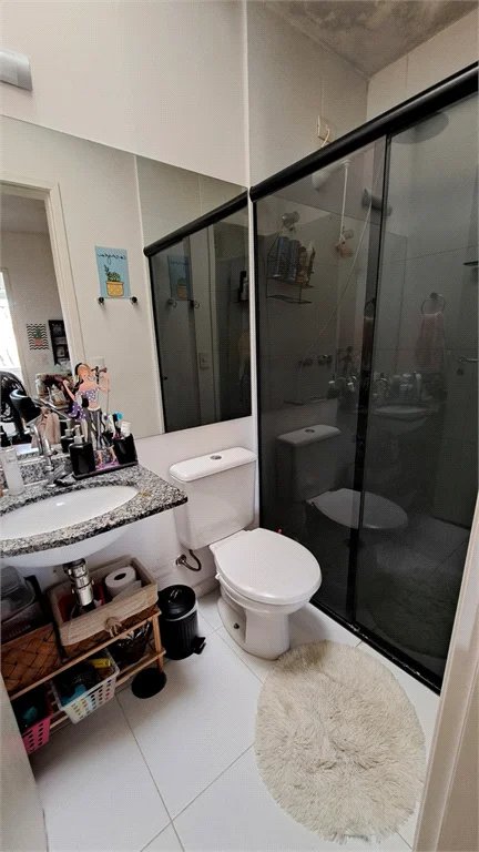Casa à venda com 3 quartos, sendo 1 suíte, no condomínio Moradas do Horto, São Paulo - SP