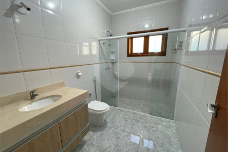 Casa para alugar com 3 suítes no condomínio Bosque de Grevilea, Vinhedo - SP