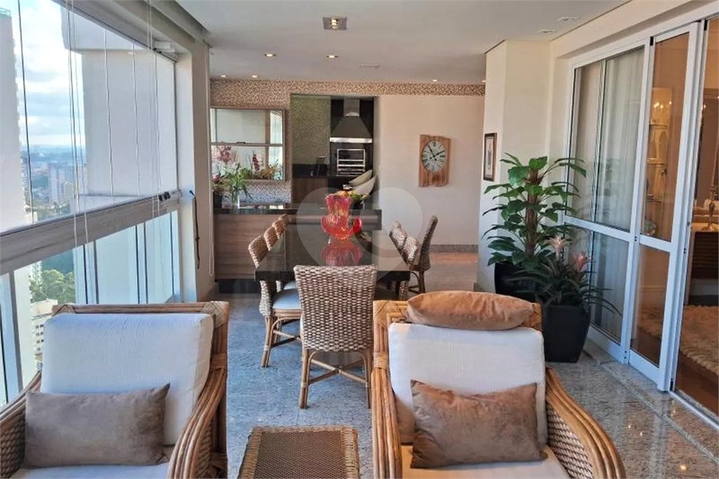 Apartamento à venda com 4 suítes em Vila Andrade, São Paulo, SP