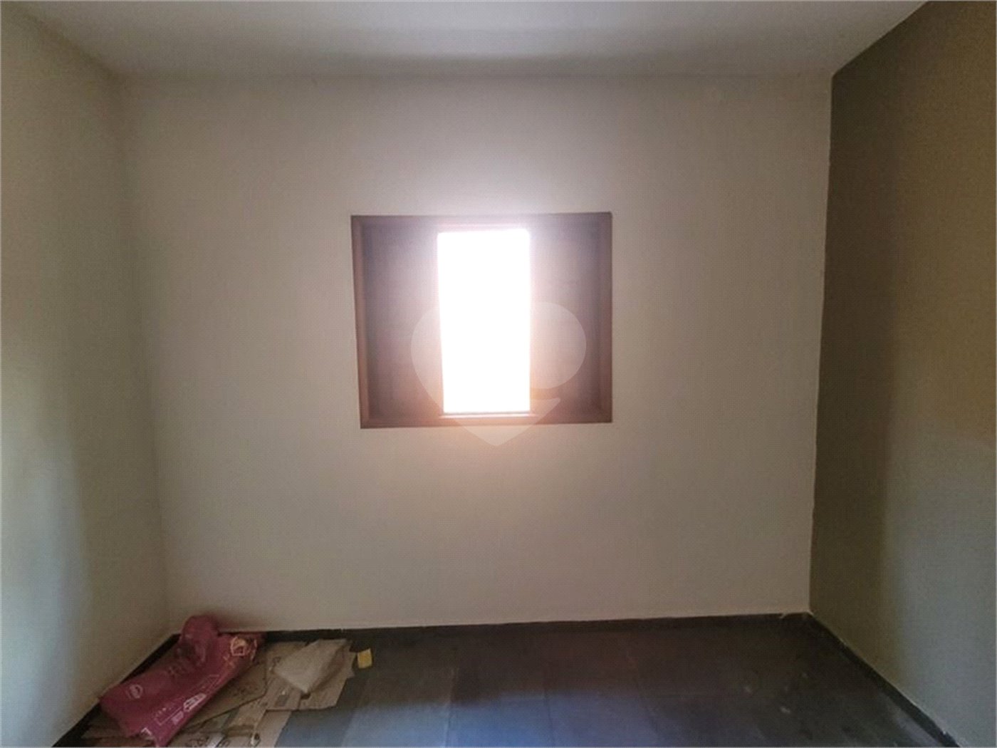 Casa à venda com 3 quartos, sendo 1 suíte, em Vila Vitório Mazzei, São Paulo, SP