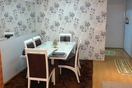 Apartamento à venda com 3 quartos em Vila Antonieta, São Paulo, SP