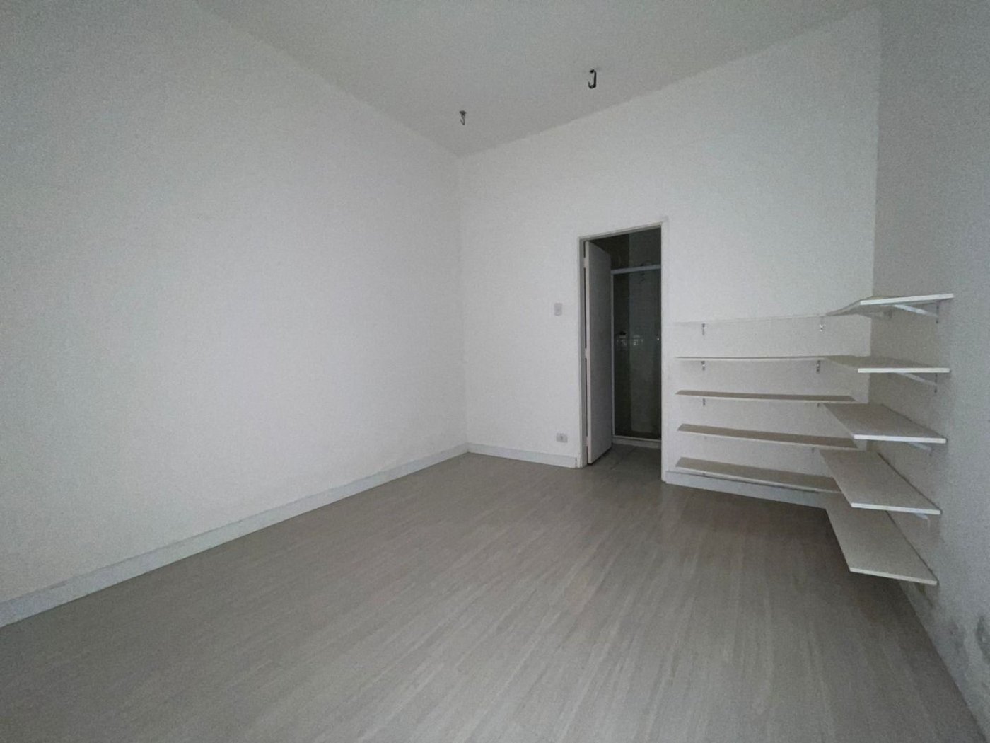 Casa com 5 dormitórios à venda, 232 m² por R$ 4.260.000,00 - Embaré - Santos/SP