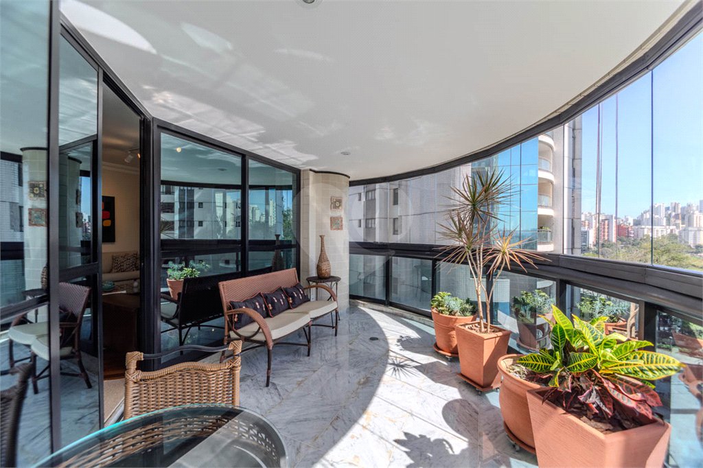 Apartamento à venda com 4 suítes em Paraíso do Morumbi, São Paulo, SP