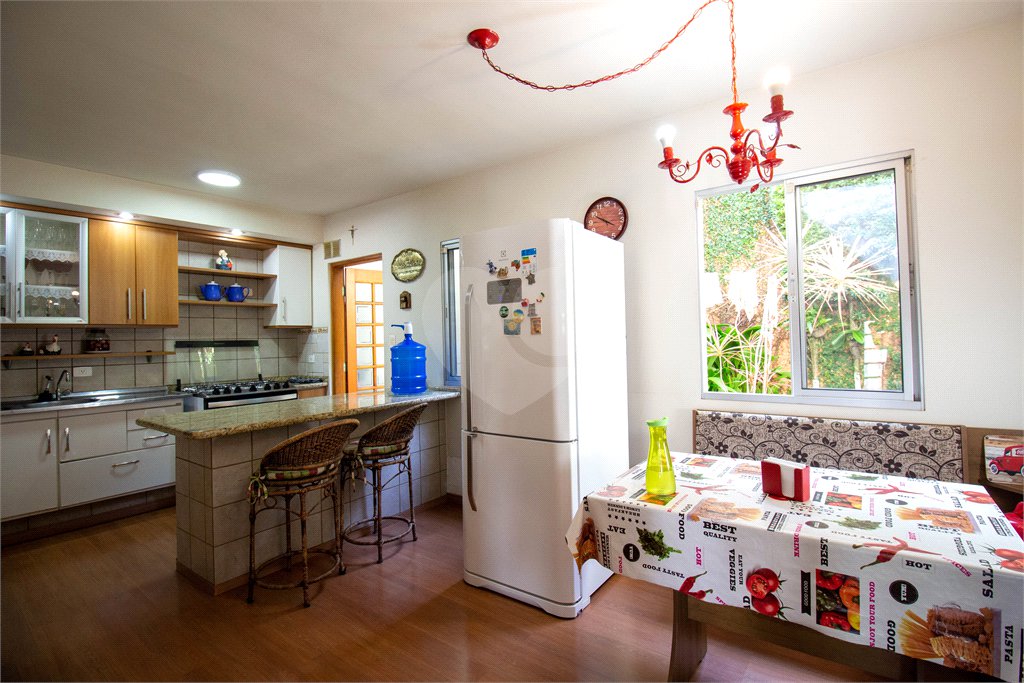 Casa à venda com 4 suítes no condomínio Francesco Rana, São Roque - SP