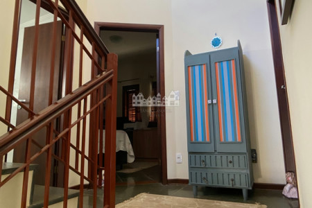 Casa à venda com 3 quartos, sendo 1 suíte, com vista deslumbrante em Recreio Maristela, Atibaia