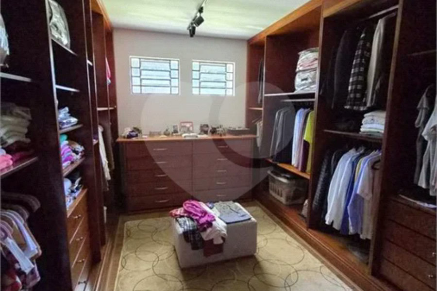 Condomínio à venda com 6 suítes em Cumbari, Mairiporã, SP