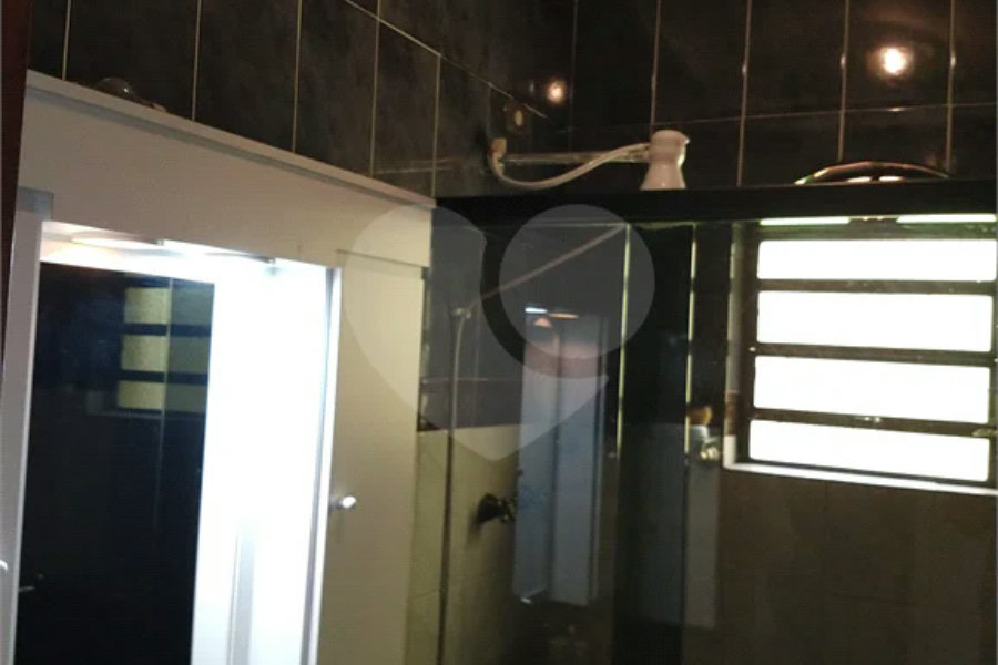 Sobrado à venda com 3 quartos, sendo 1 suíte, em Conjunto Residencial Vista Verde, São Paulo, SP