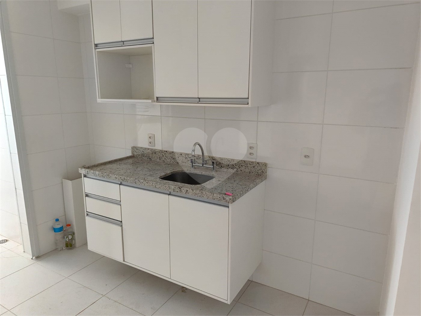 Apartamento para alugar com 2 quartos, sendo 1 suíte, em Barra Funda, São Paulo, SP