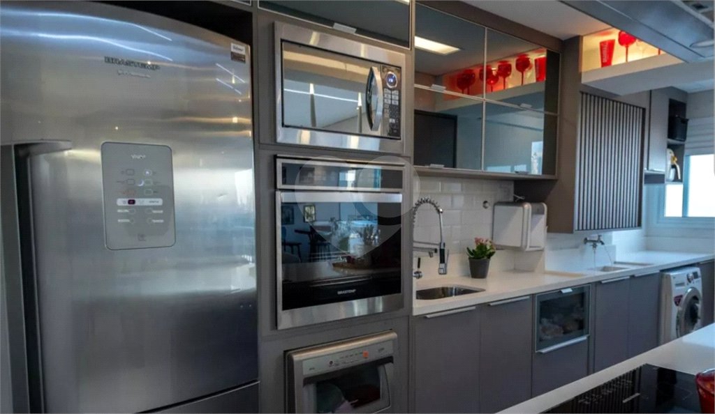 Apartamento à venda com 2 quartos, sendo 1 suíte, em Água Branca, São Paulo, SP