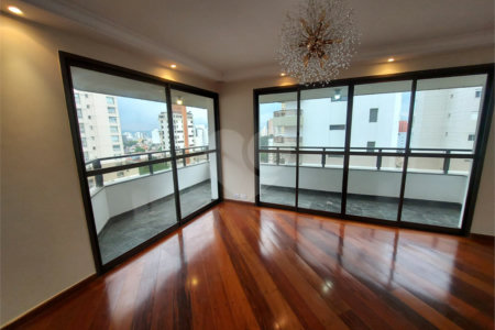 Apartamento à venda com 3 quartos, sendo 1 suíte, em Sumaré, São Paulo, SP