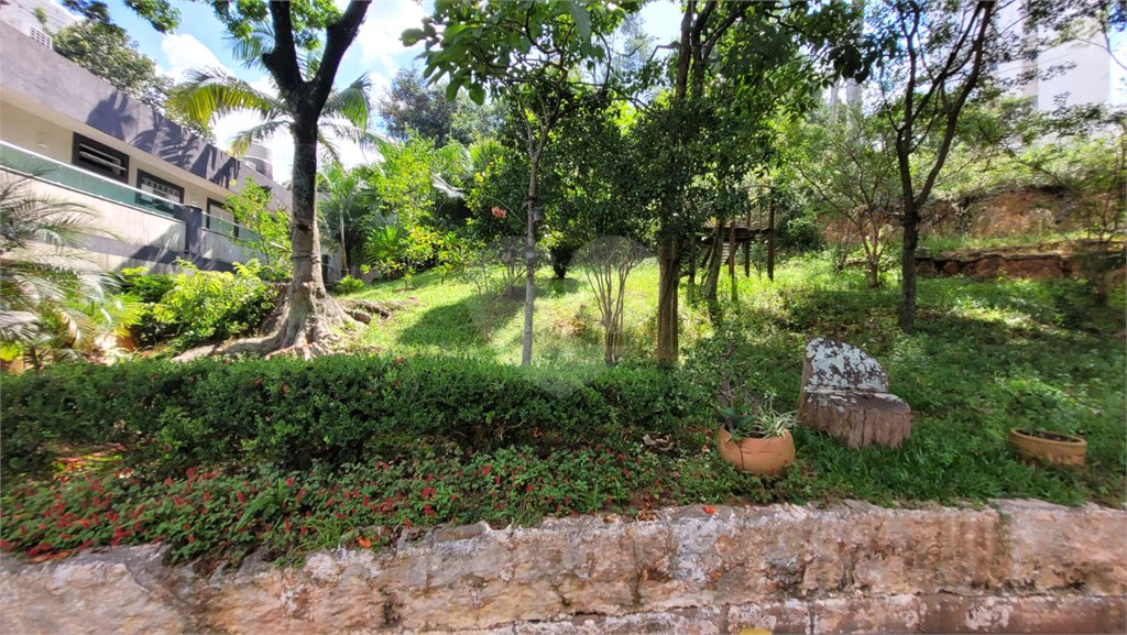 Casa de Vila à venda com 3 quartos, sendo 2 suítes, em Jardim Marajoara, São Paulo, SP