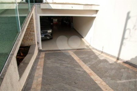 Sobrado à venda com 4 suítes em Vila Gustavo, São Paulo, SP