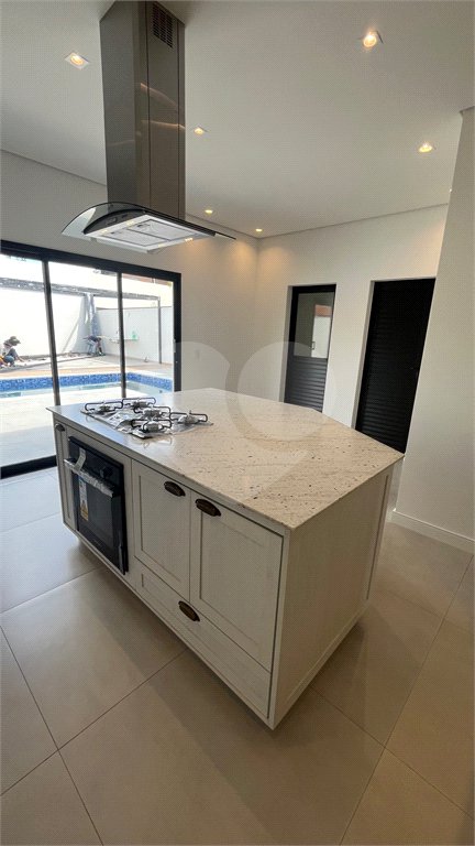 Casa Térrea à venda com 3 suítes em Nova Gardênia, Atibaia, SP