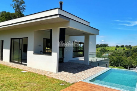 Casa à venda com 3 suítes no condomínio Quintas da Boa Vista, Atibaia - SP