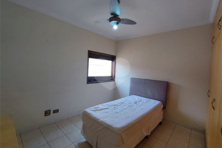 Sobrado à venda com 3 quartos, sendo 1 suíte, em Brooklin, São Paulo, SP