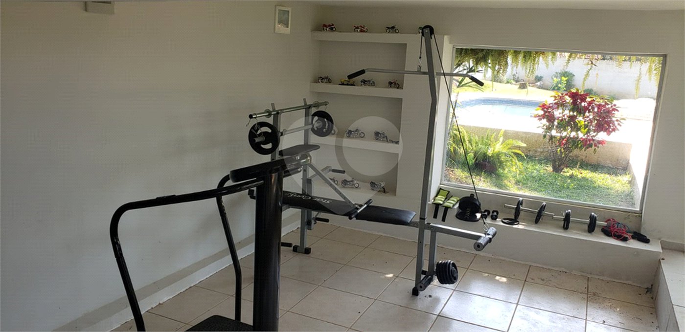 Casa à venda com 4 suítes em Pirucaia, Mairiporã, SP