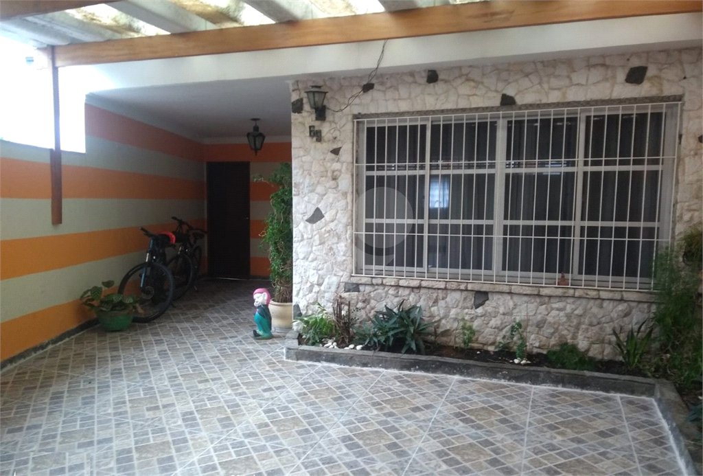 Casa à venda com 3 quartos, sendo 1 suíte, em Jardim da Saúde, São Paulo, SP