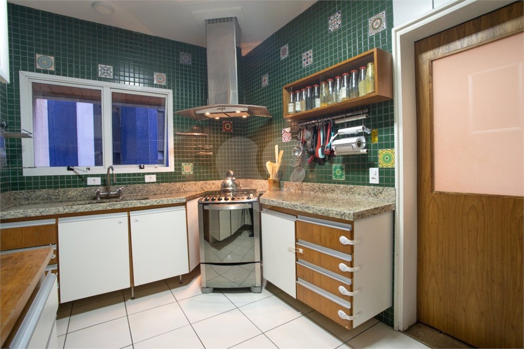 Apartamento à venda com 3 suítes em Morumbi, São Paulo, SP