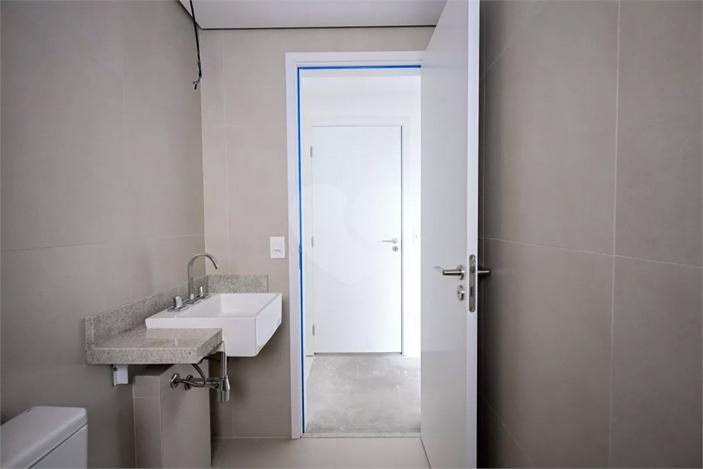 Apartamento à venda com 3 suítes,  em Jardim Fonte do Morumbi, São Paulo, SP