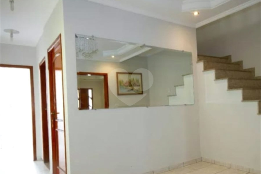 Sobrado à venda ou para alugar com 3 quartos, sendo 1 suíte,  em Santana, São Paulo, SP